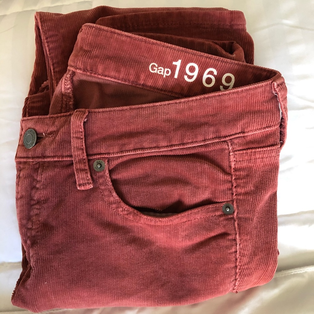 Gap Always Skinny Dark Pink Corduroy Pants